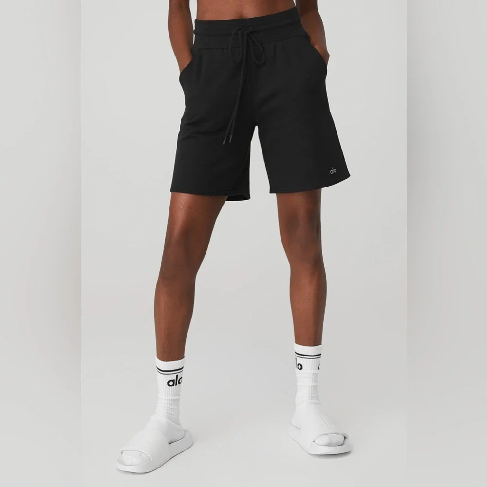 Alo Yoga Extra High-Waist Black Soft Fleece Lounge Easy Sweat Shorts Size Small